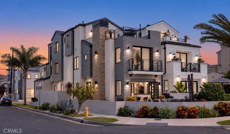 1022 Huntington, Huntington Beach