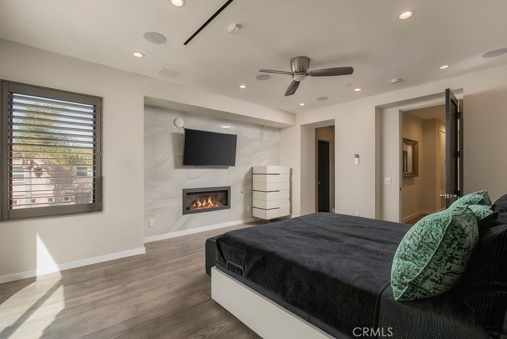 1022 Huntington, Huntington Beach CA 92648 - photo 19