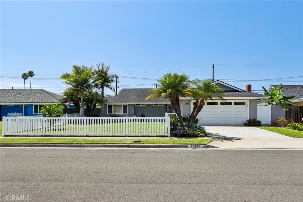 10362 Christmas Drive, Huntington Beach CA 92646 - photo 1