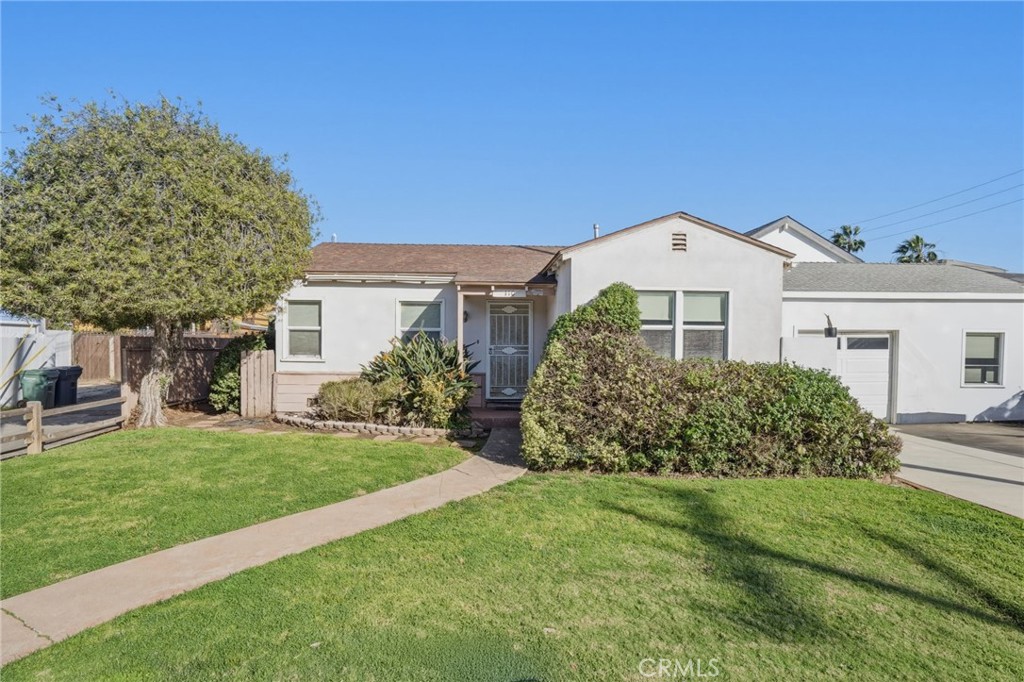 110 Alabama Street N, Huntington Beach CA 92648 - photo 1