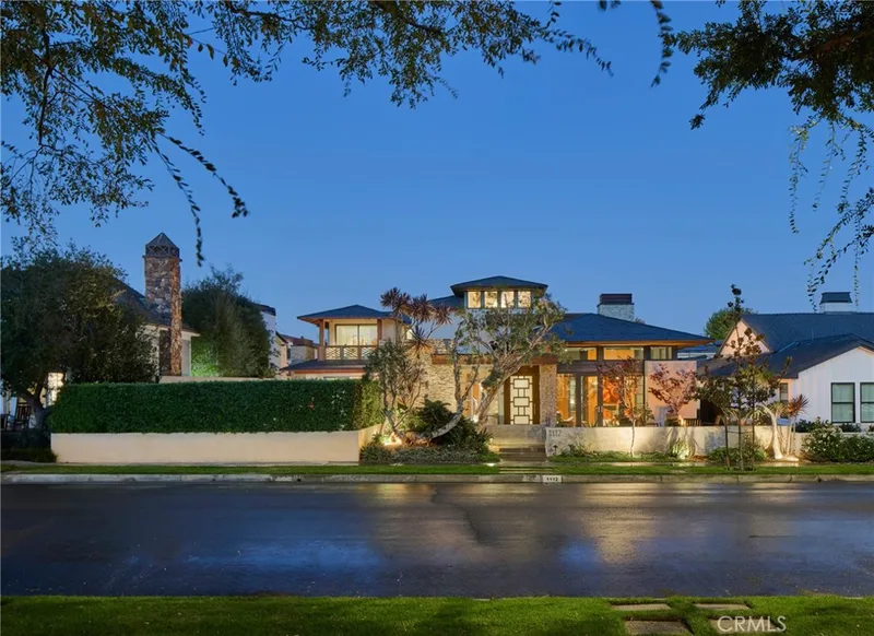 1112 Park, Huntington Beach