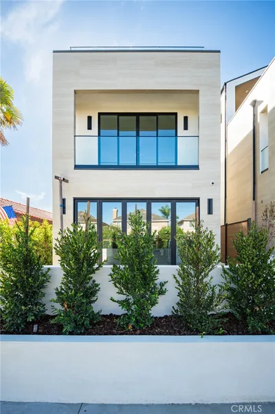 1113 Florida Street, Huntington Beach