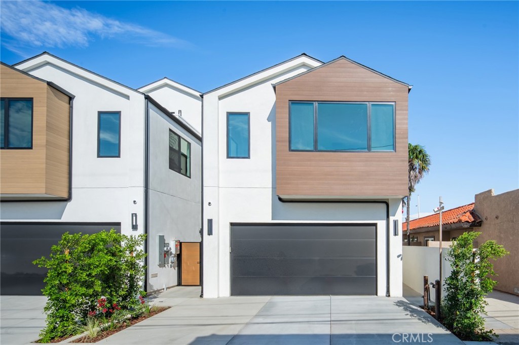 1113 Florida Street, Huntington Beach CA 92648 - photo 2