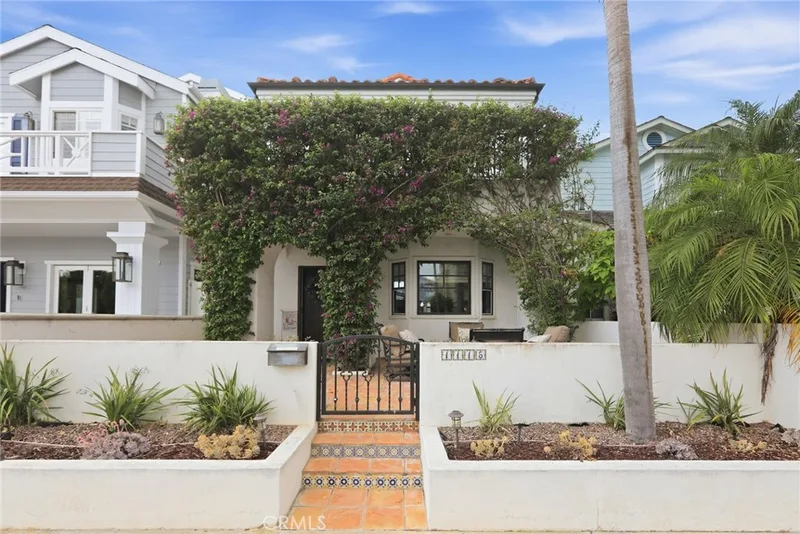 1115 California Street, Huntington Beach, CA 92648