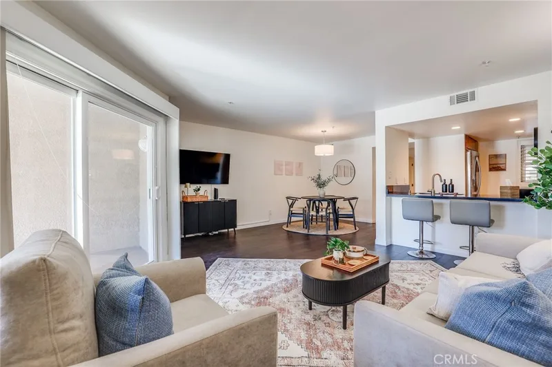 1200 Pacific Coast 108, Huntington Beach, CA 92648
