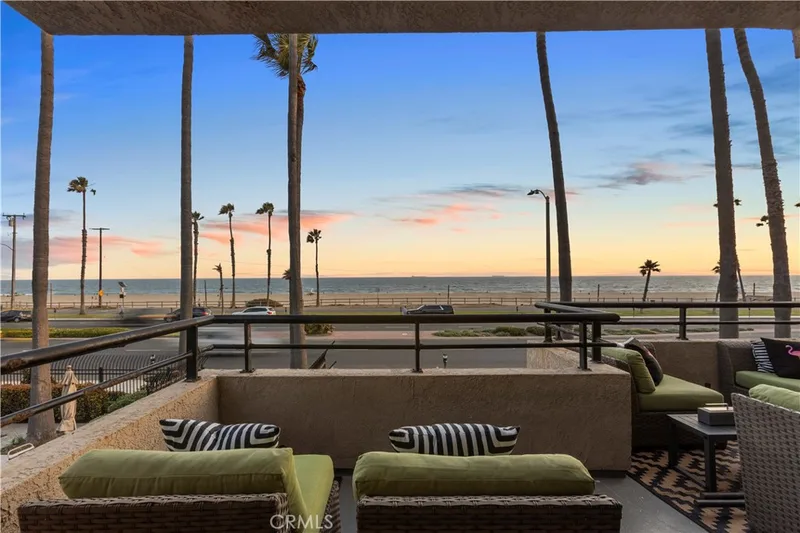 1200 Pacific Coast 214, Huntington Beach, CA 92648