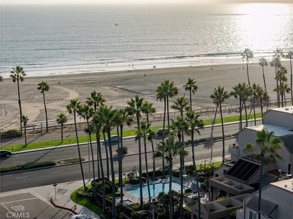 1200 Pacific Coast Hwy #209, Huntington Beach CA 92648 - photo 23