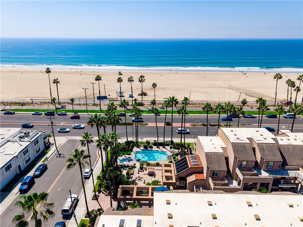 1200 Pacific Coast 106, Huntington Beach CA 92648 - photo 4