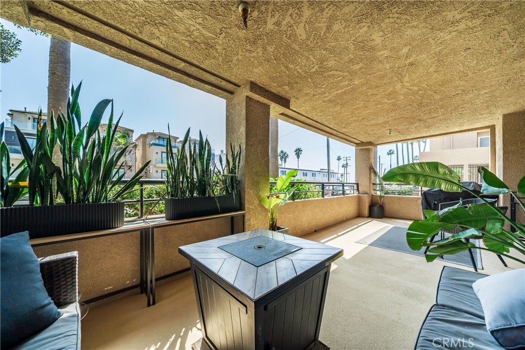 1200 Pacific Coast 106, Huntington Beach CA 92648 - photo 10