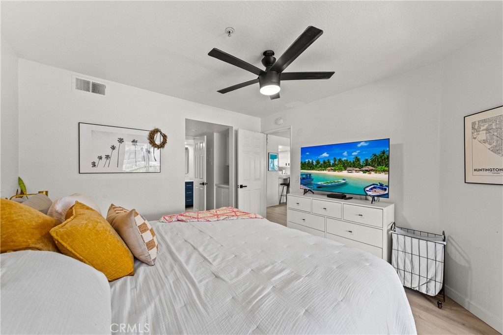 1200 Pacific Coast 106, Huntington Beach CA 92648 - photo 26