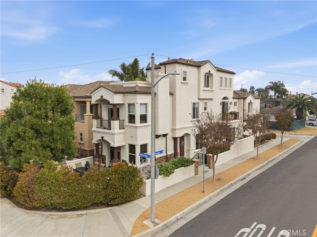 1202 Huntington Street, Huntington Beach CA 92648 - photo 1