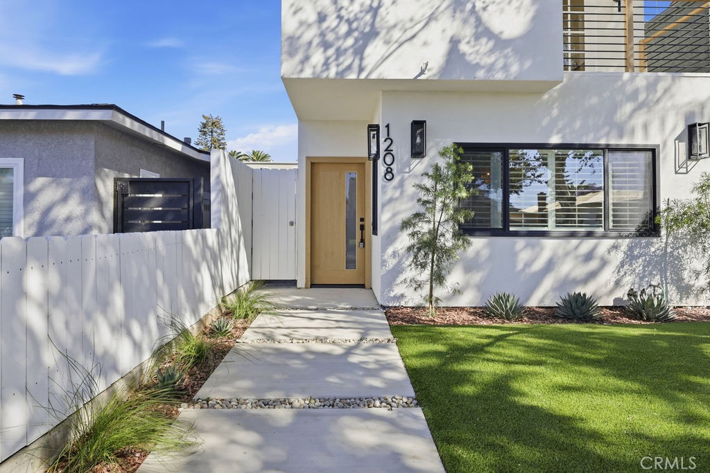 1208 California Street, Huntington Beach CA 92648 - photo 2