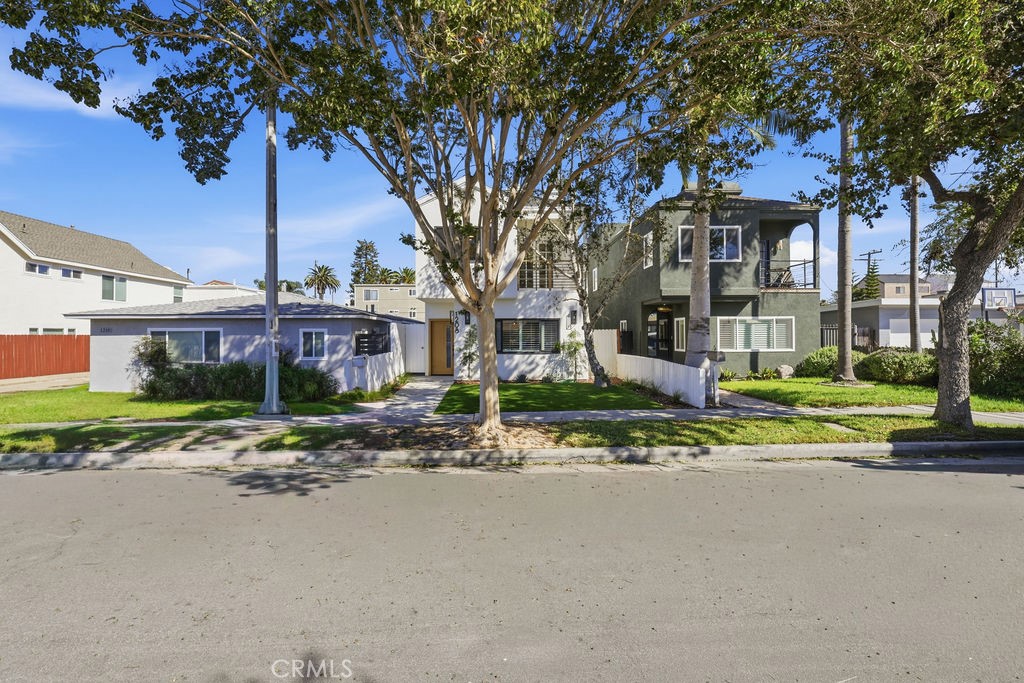 1208 California Street, Huntington Beach CA 92648 - photo 52