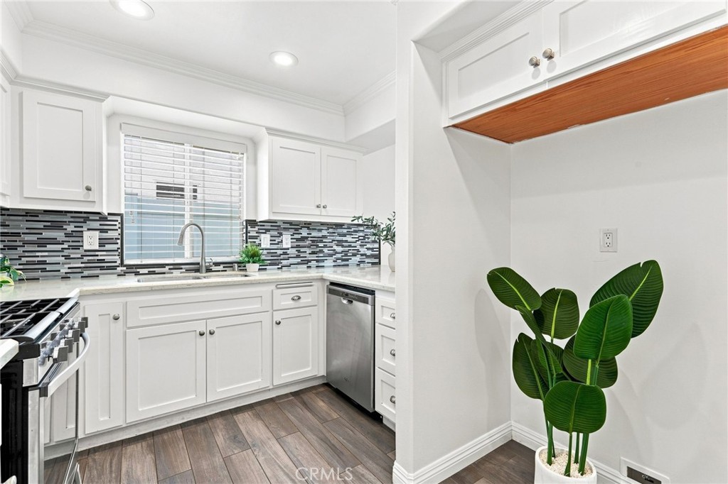1209 Huntington Street, Huntington Beach CA 92648 - photo 16