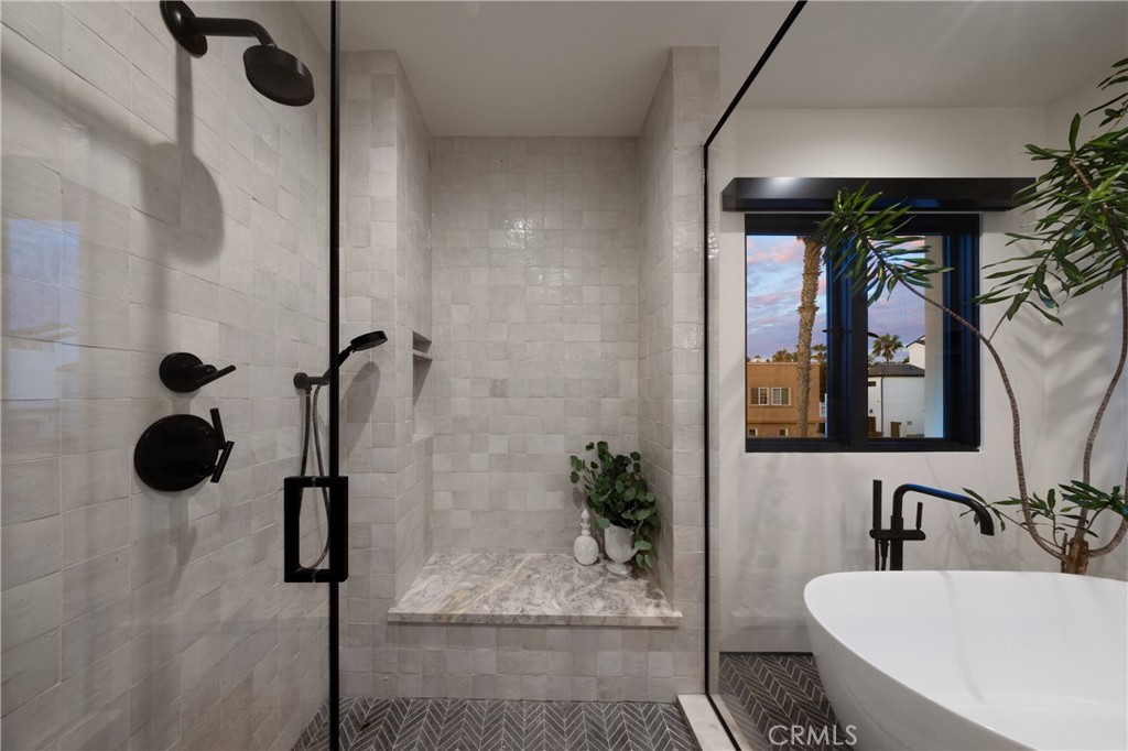 122 22nd Street, Huntington Beach CA 92648 - photo 18
