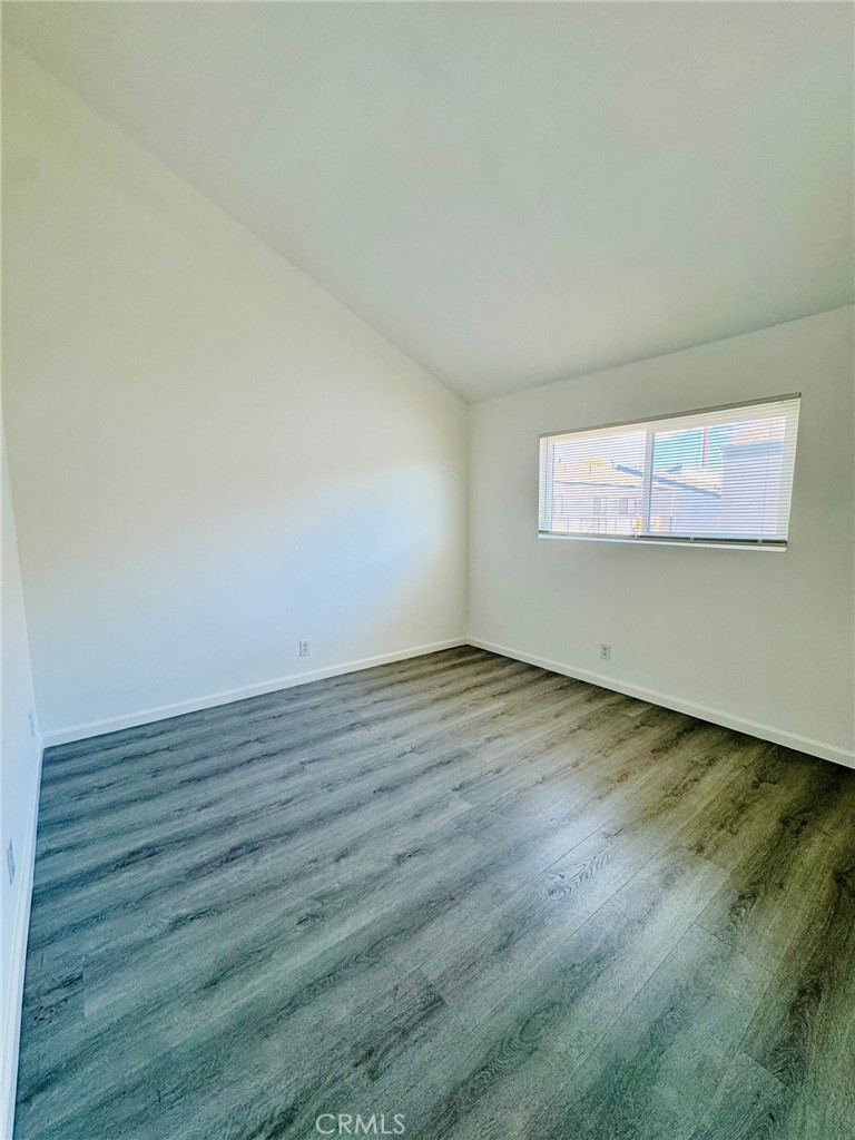 1404 California Street 4, Huntington Beach CA 92648 - photo 9