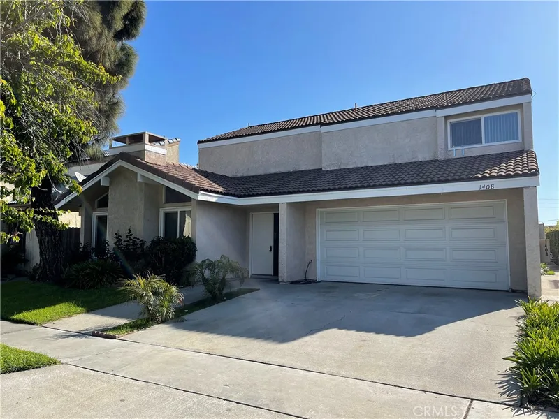 1408 Huntington Street 1, Huntington Beach, CA 92648