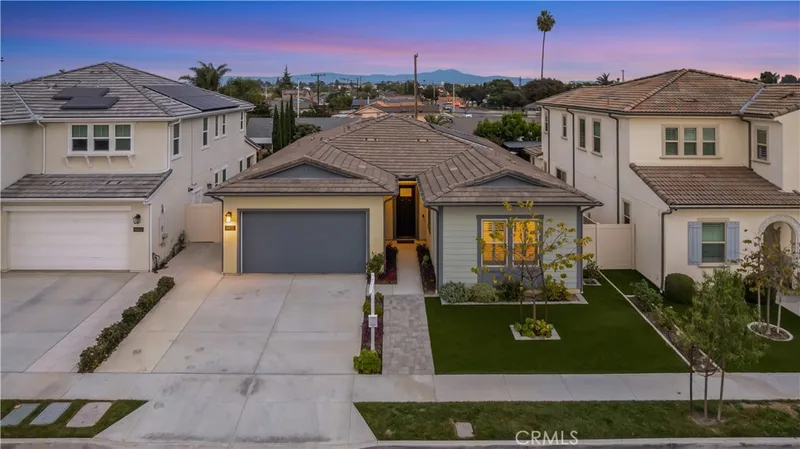 14432 Windfall Lane, Huntington Beach, CA 92647