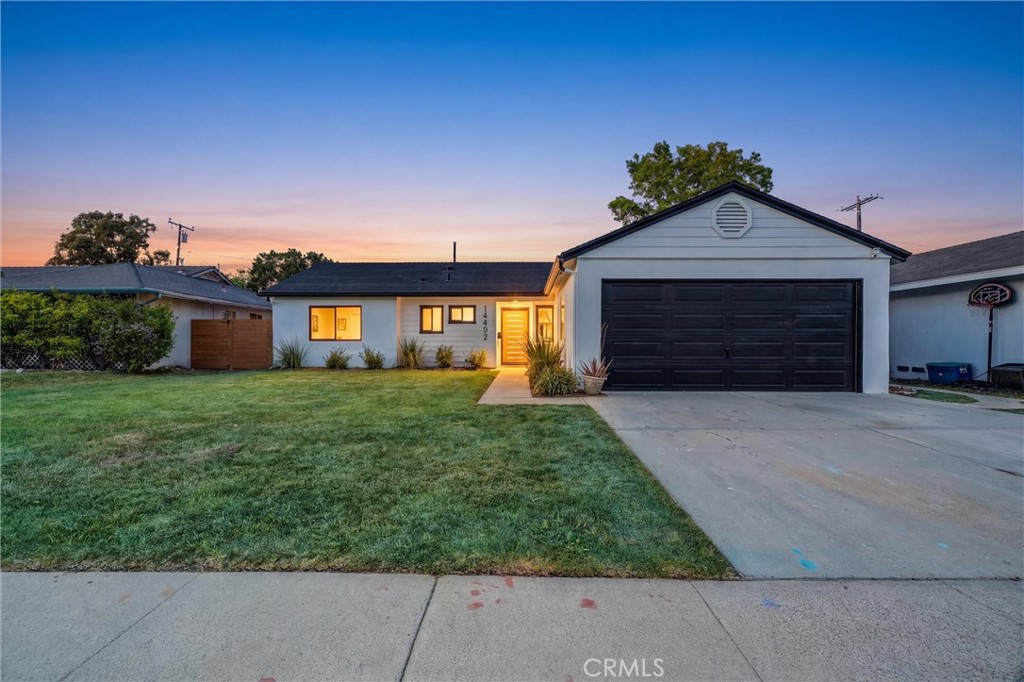 14492 Spa Drive, Huntington Beach CA 92647 - photo 1