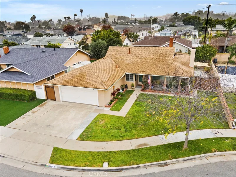 14942 Quill Circle, Huntington Beach, CA 92647