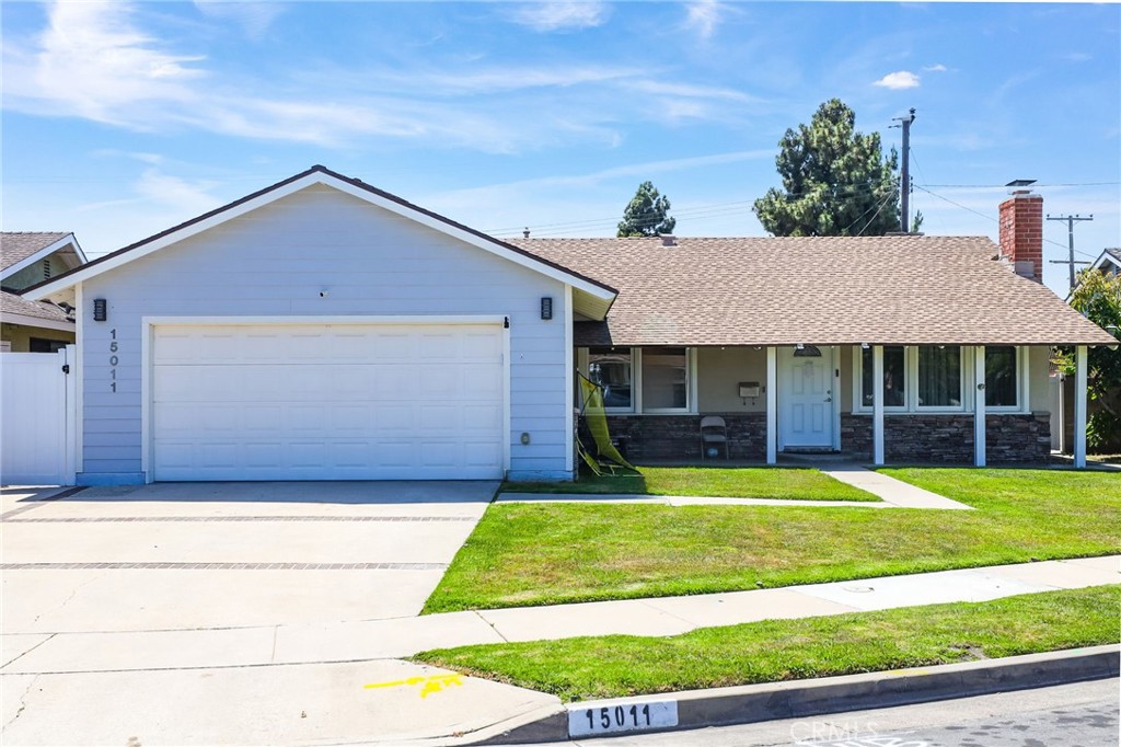 15011 Sussex Circle, Huntington Beach CA 92647 - photo 1