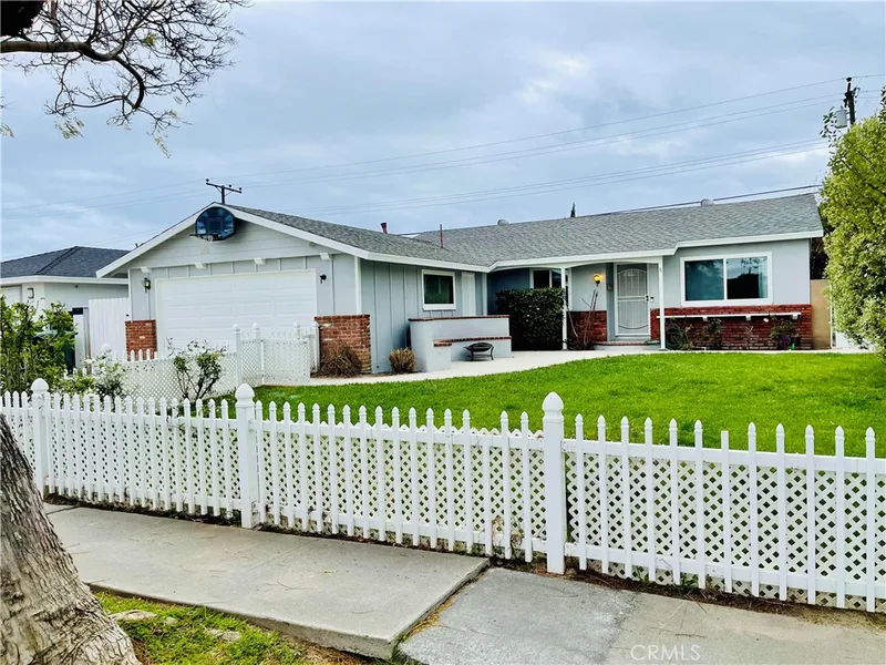 15061 Drake, Huntington Beach, CA 92647