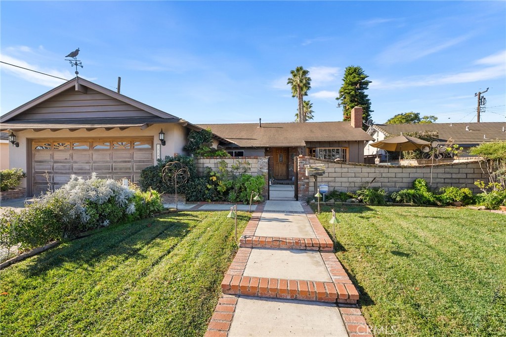 15341 Rushmoor, Huntington Beach CA 92647 - photo 1