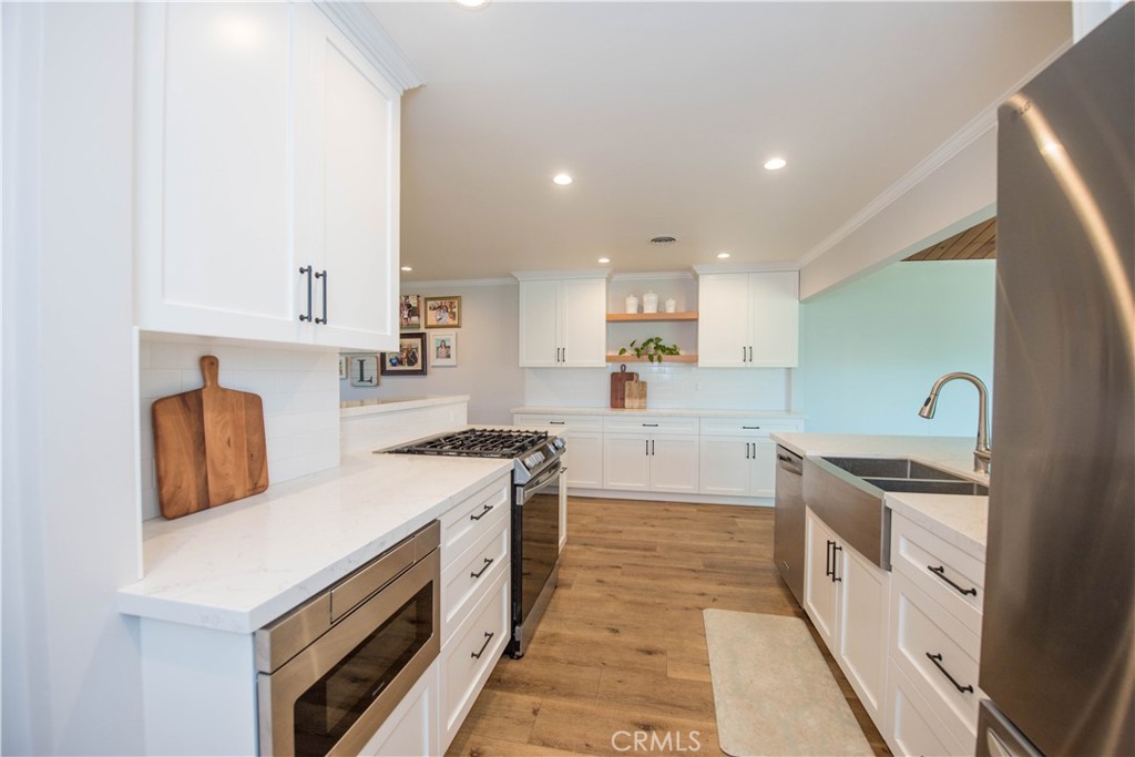 15442 Stanford, Huntington Beach CA 92647 - photo 11