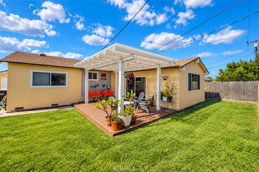 15442 Stanford, Huntington Beach CA 92647 - photo 37