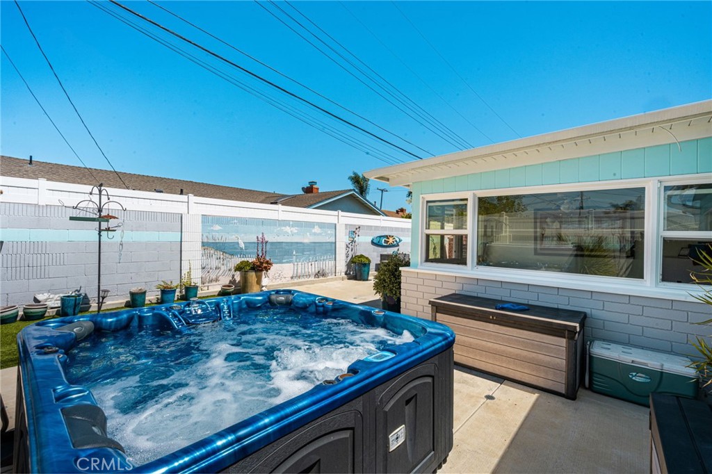 Backyard - 15732 Swan Lane, Huntington Beach CA 92649 - photo 2