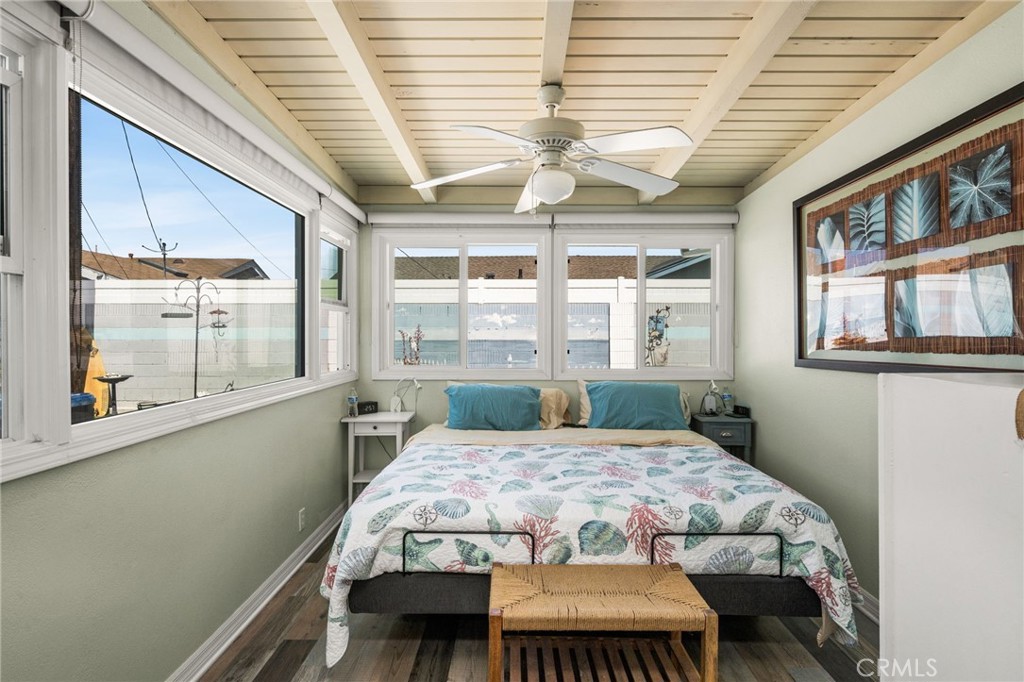 Primary Bedroom - 15732 Swan Lane, Huntington Beach CA 92649 - photo 41
