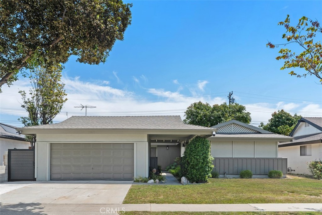15842 Belfast, Huntington Beach CA 92647 - photo 1