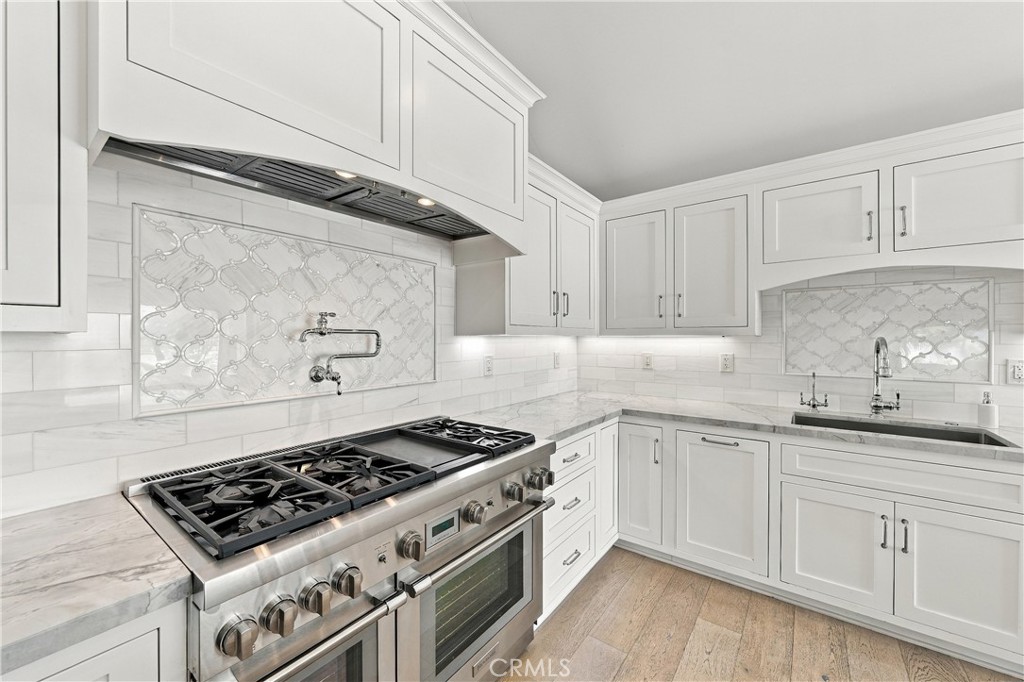 16001 Santa Barbara, Huntington Beach CA 92649 - photo 8