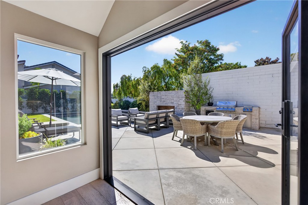16001 Santa Barbara, Huntington Beach CA 92649 - photo 10