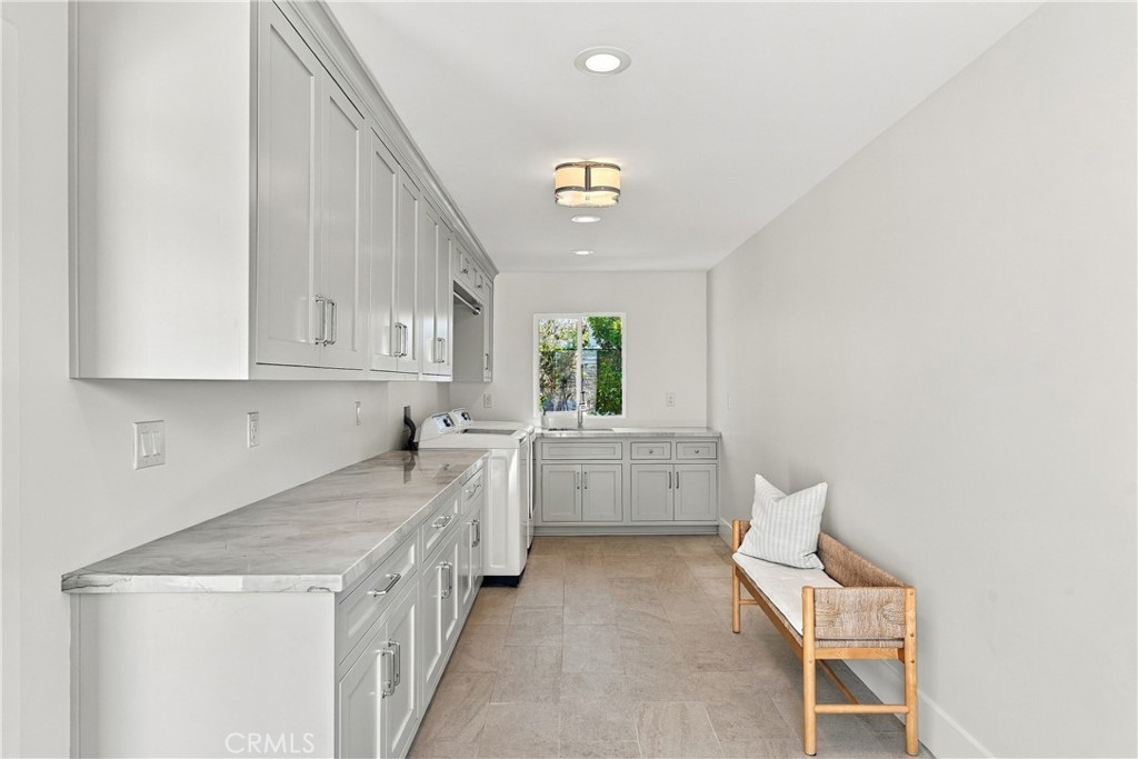 Laundry Room - 16001 Santa Barbara, Huntington Beach CA 92649 - photo 21