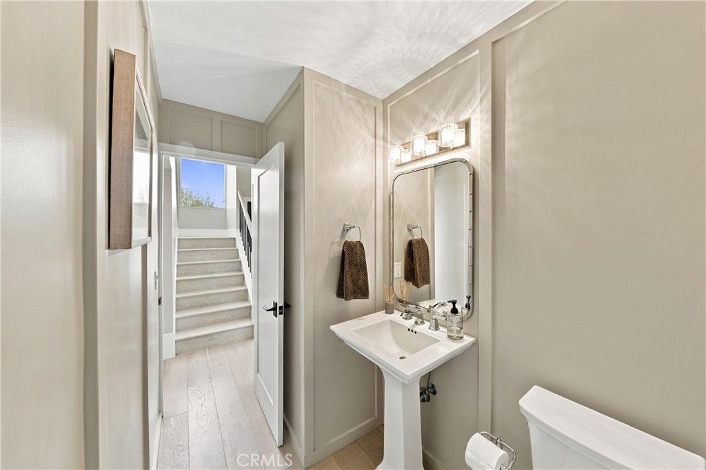 Powder Bathroom - 16001 Santa Barbara, Huntington Beach CA 92649 - photo 28