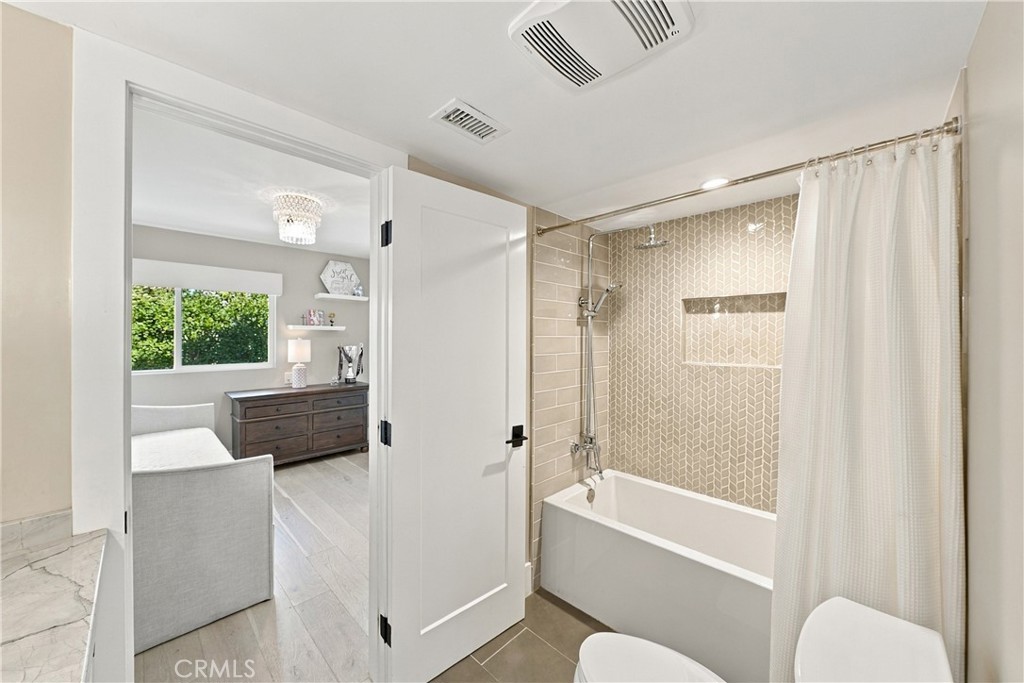 Downstairs adjoining bathroom - 16001 Santa Barbara, Huntington Beach CA 92649 - photo 40
