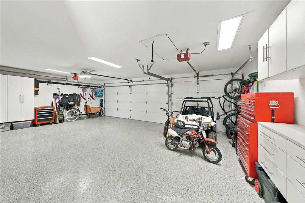 Epoxy Garage Floor - 16001 Santa Barbara, Huntington Beach CA 92649 - photo 43