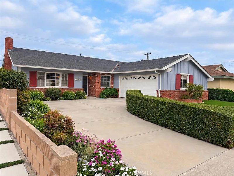 16051 Ballad, Huntington Beach, CA 92649