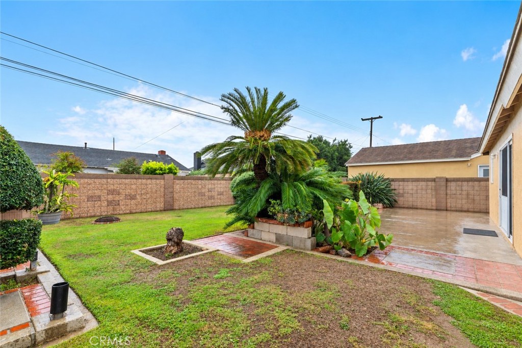 16052 Waltz Circle, Huntington Beach CA 92649 - photo 15
