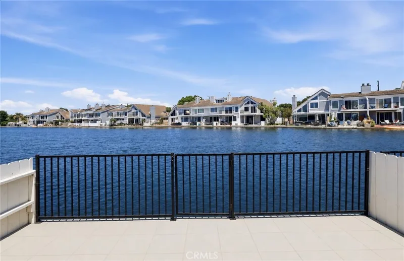 16101 Saint Croix Circle, Huntington Beach