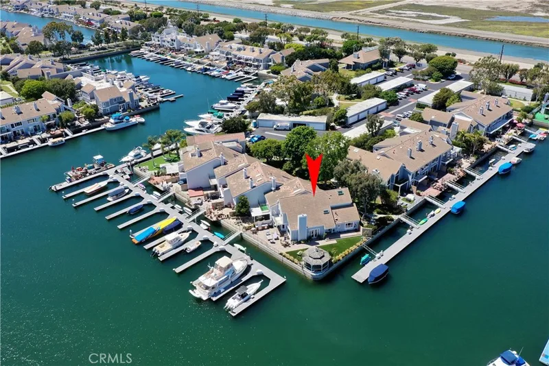 16102 Bonaire Circle, Huntington Beach, CA 92649