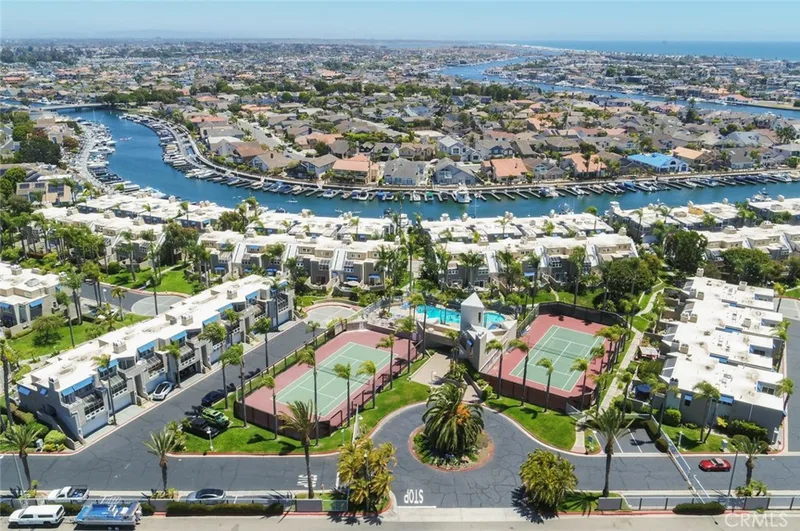 16102 Fame, Huntington Beach