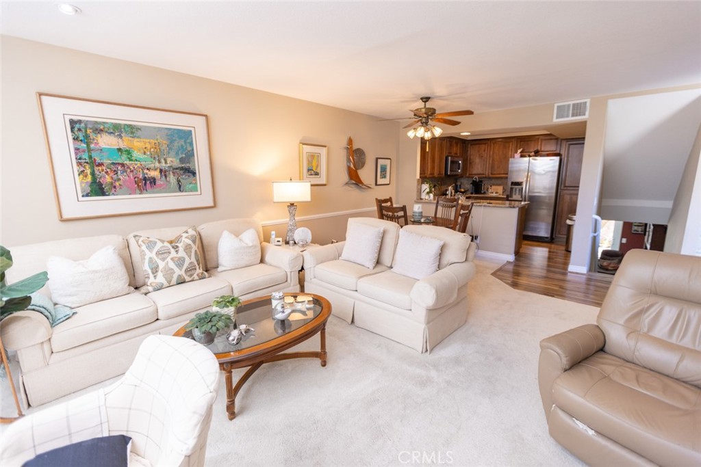 16102 Fame, Huntington Beach CA 92649 - photo 5