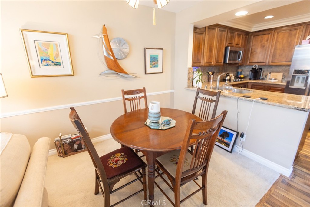 16102 Fame, Huntington Beach CA 92649 - photo 6