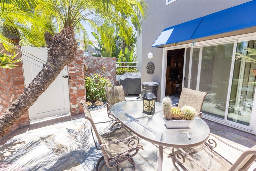 16102 Fame, Huntington Beach CA 92649 - photo 27