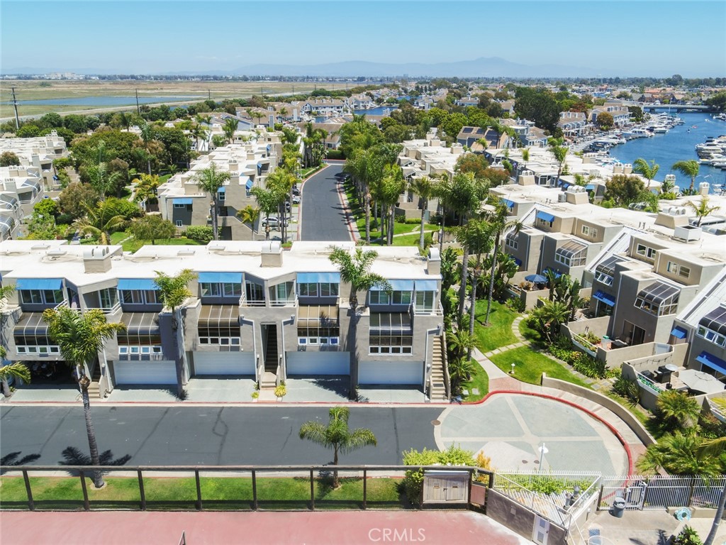 16102 Fame, Huntington Beach CA 92649 - photo 37