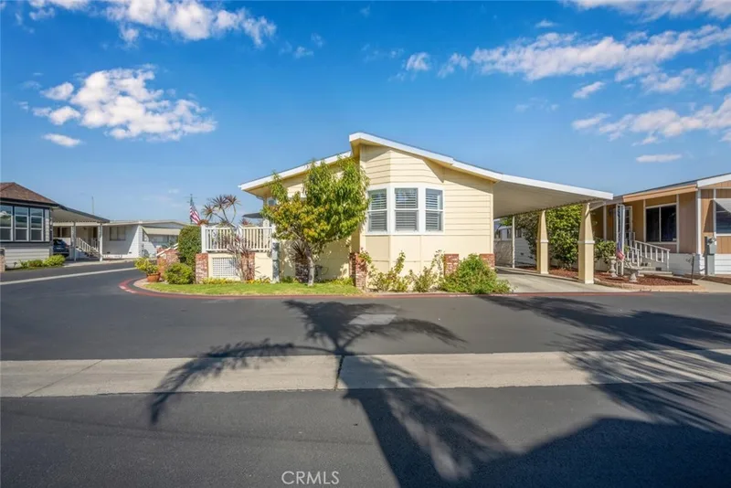 16222 Monterey Lane 371, Huntington Beach, CA 92649