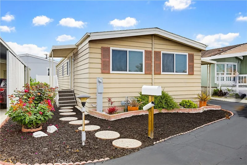 16222 Monterey Lane 79, Huntington Beach