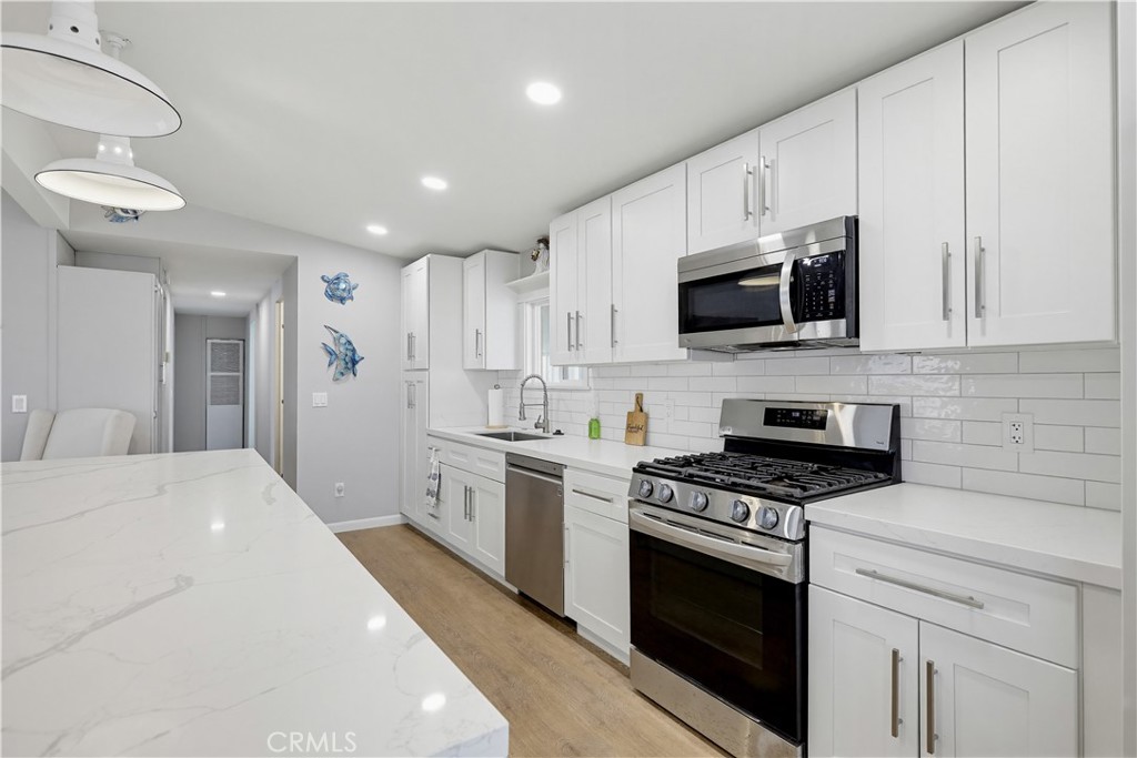 16222 Monterey Lane 79, Huntington Beach CA 92649 - photo 9